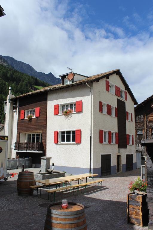 Haus Dorf 7 Apartman Saas-Grund Kültér fotó